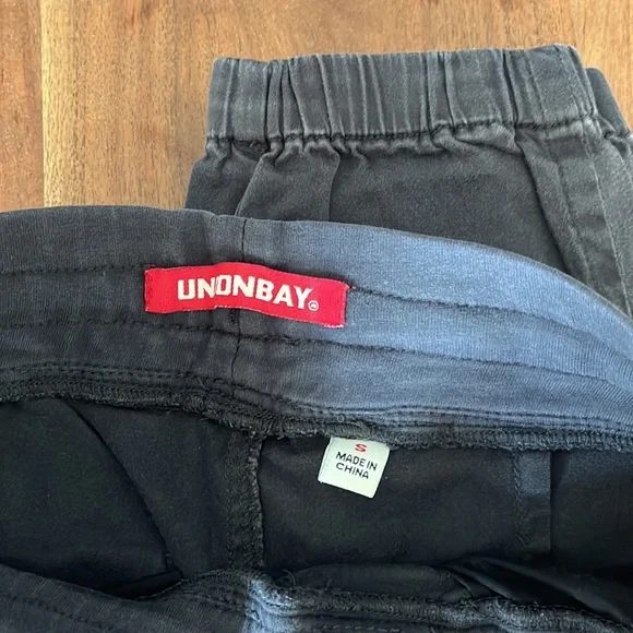 Joggers - Picture 2 of 2